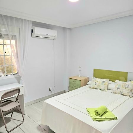 Habitacion Privada A 15 Min De La Playa/Piso 호텔 우엘바 외부 사진