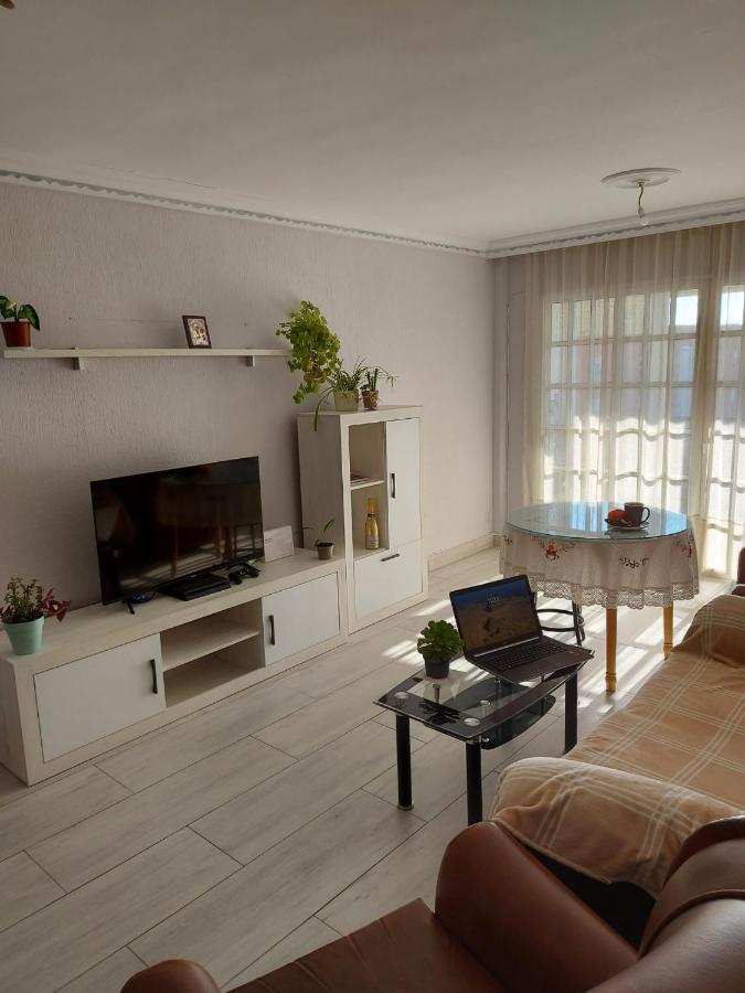 Habitacion Privada A 15 Min De La Playa/Piso 호텔 우엘바 외부 사진